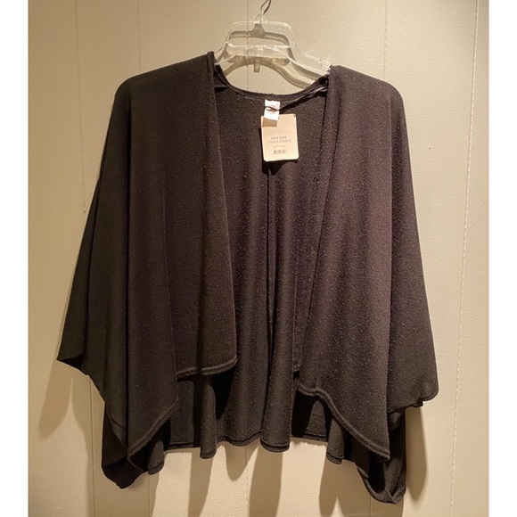 Black Kimono Wrap - Picture 1 of 4